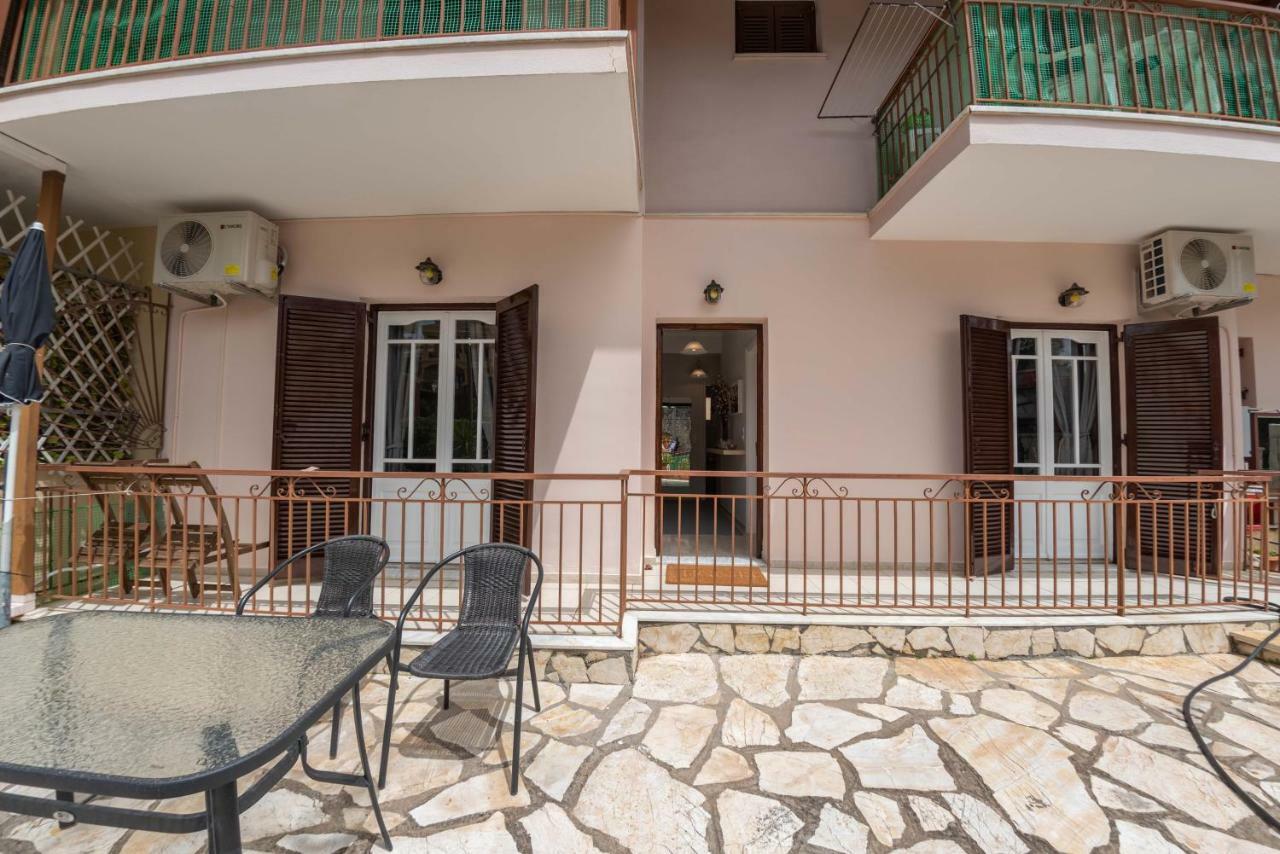 Captain'S Place - Του Καπετάνιου Kanálion Exterior foto
